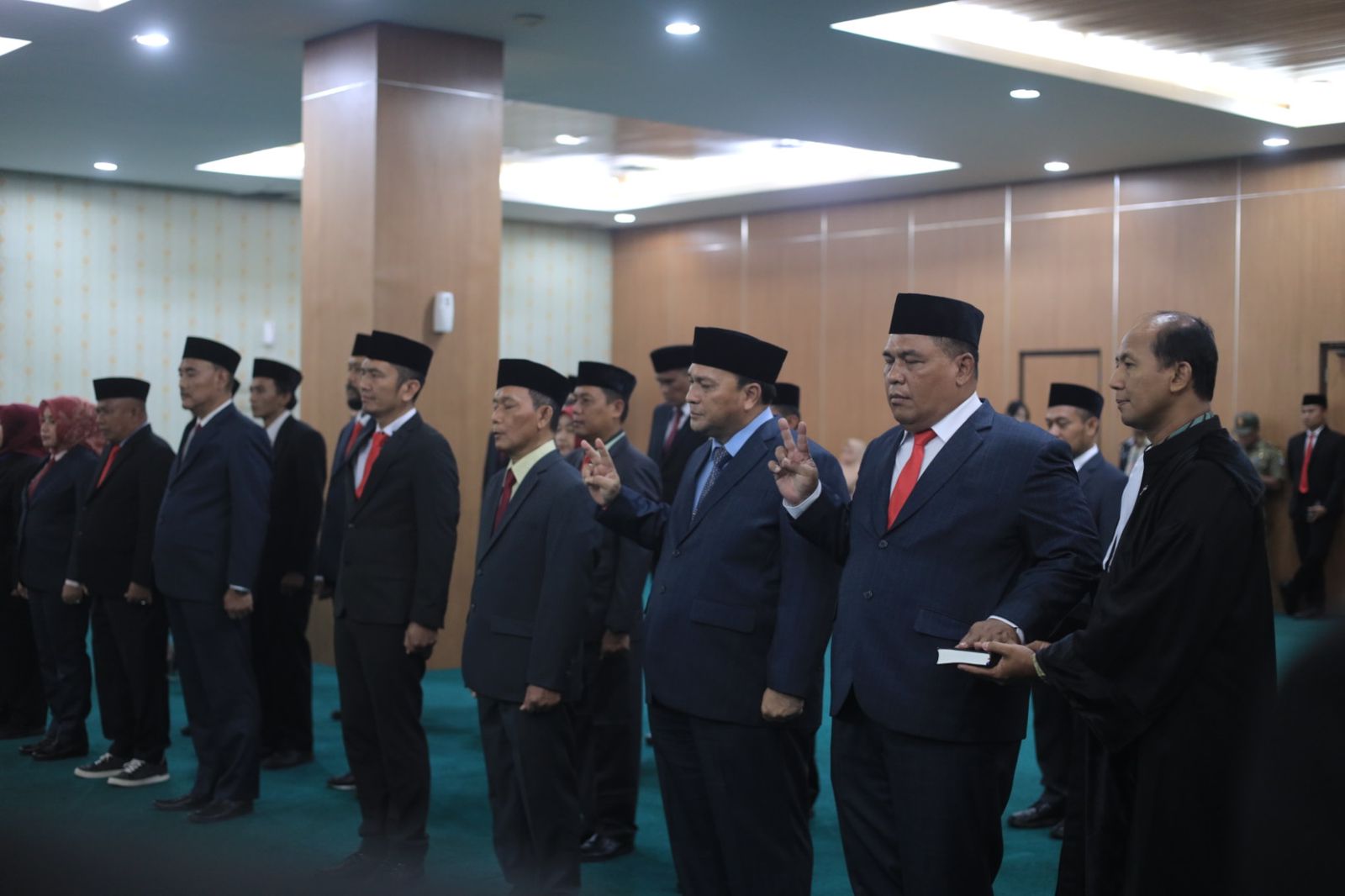 Pj. Wali Kota Bekasi Kukuhkan Pejabat Struktural Eselon II,III,IV