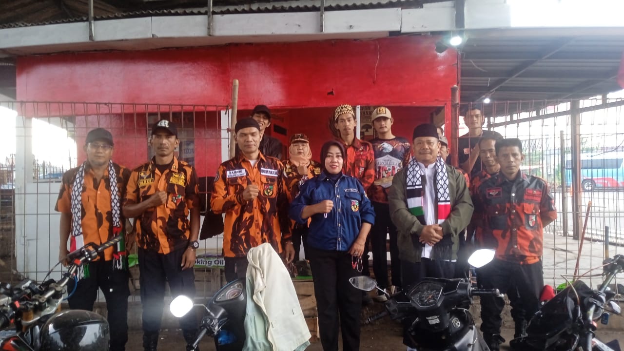 Cilengsi bersatu untuk Palestina  Menggalang donasi dan doa bersama