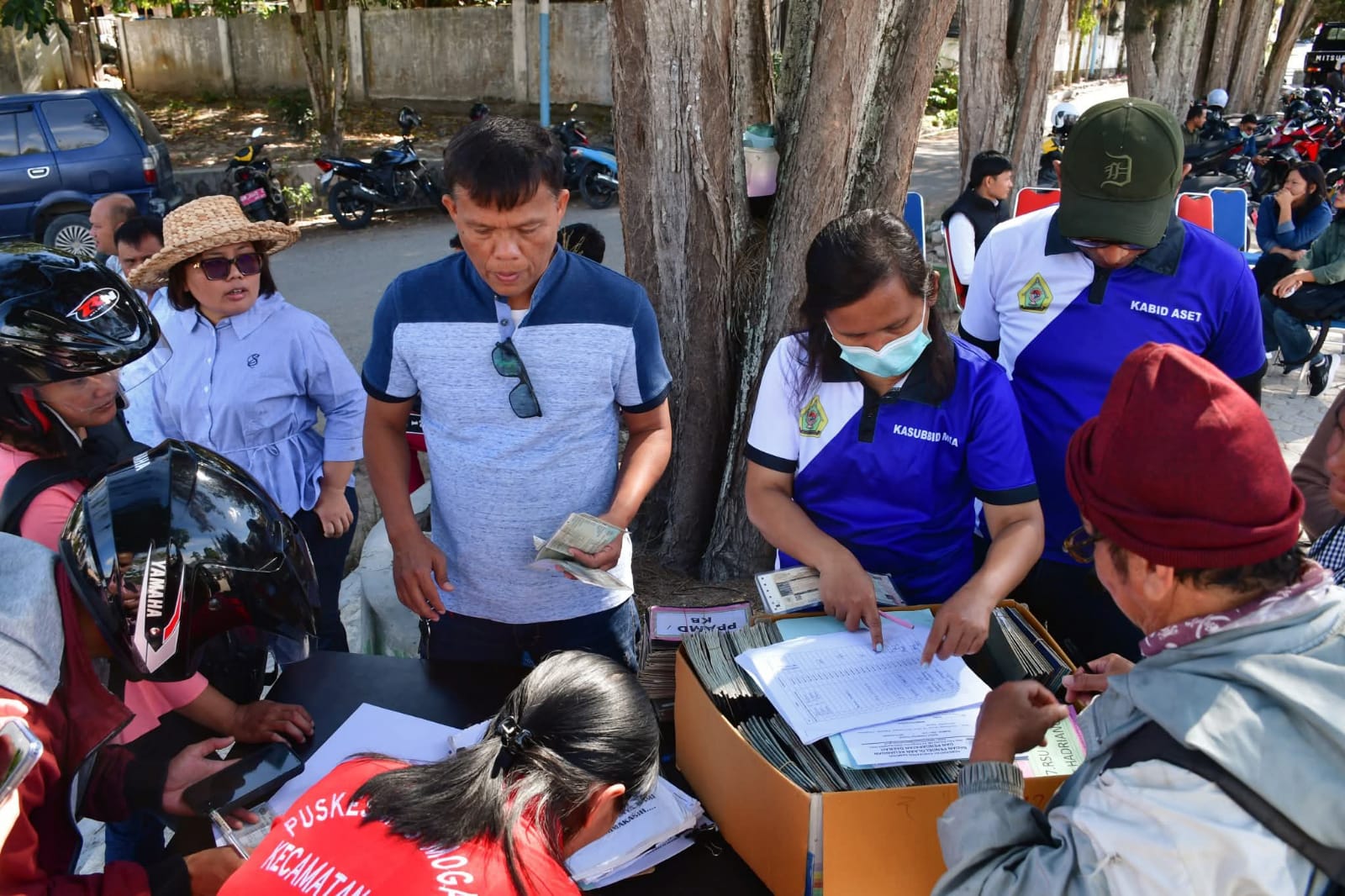 WUJUDKAN PENGELOLAAN BMD YANG EFEKTIF DAN AKUNTABEL, PEMKAB SAMOSIR GELAR APEL KENDARAAN DINAS