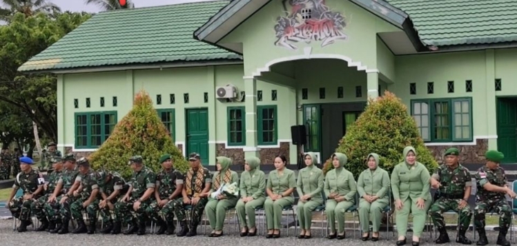 PANGDAM  XV/PATTIMURA  Tiba Di Bandara Rargwamar Dobo
