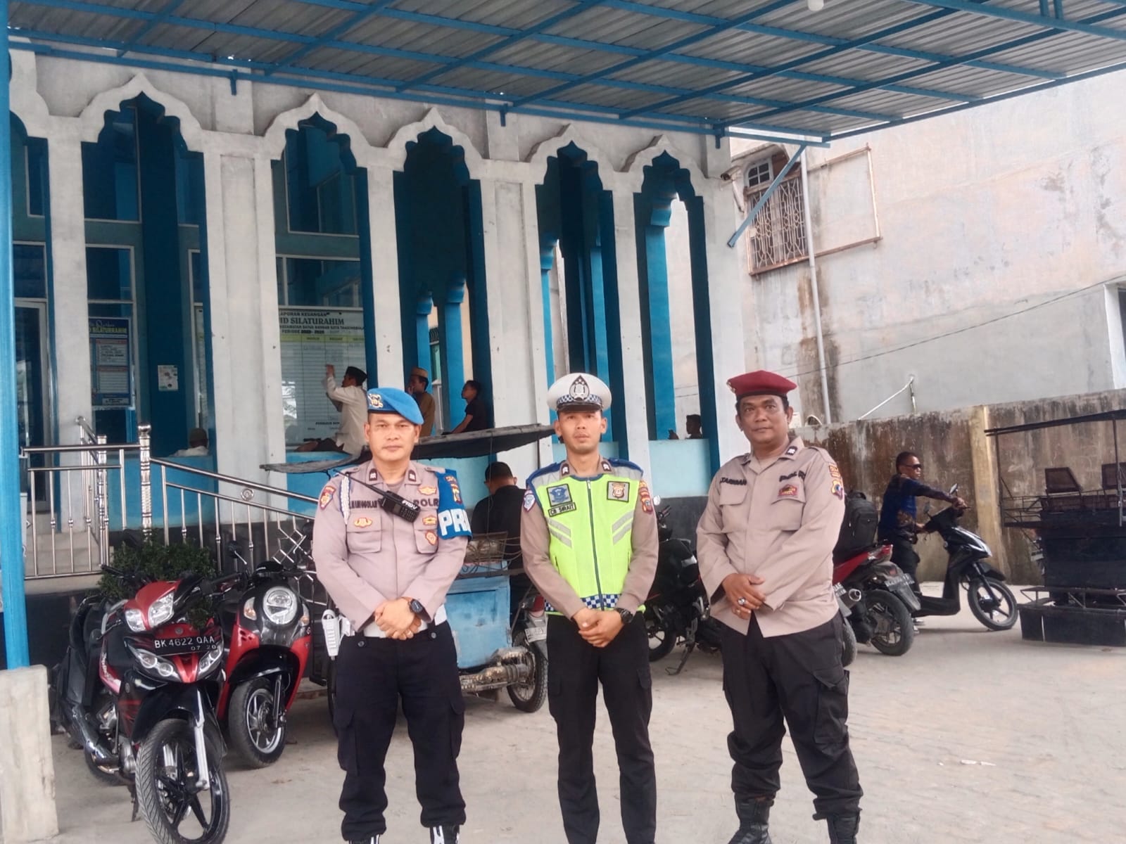 Pastikan Ibadah Jumat Aman, Polres Tanjung Balai Amankan Masjid Mesjid