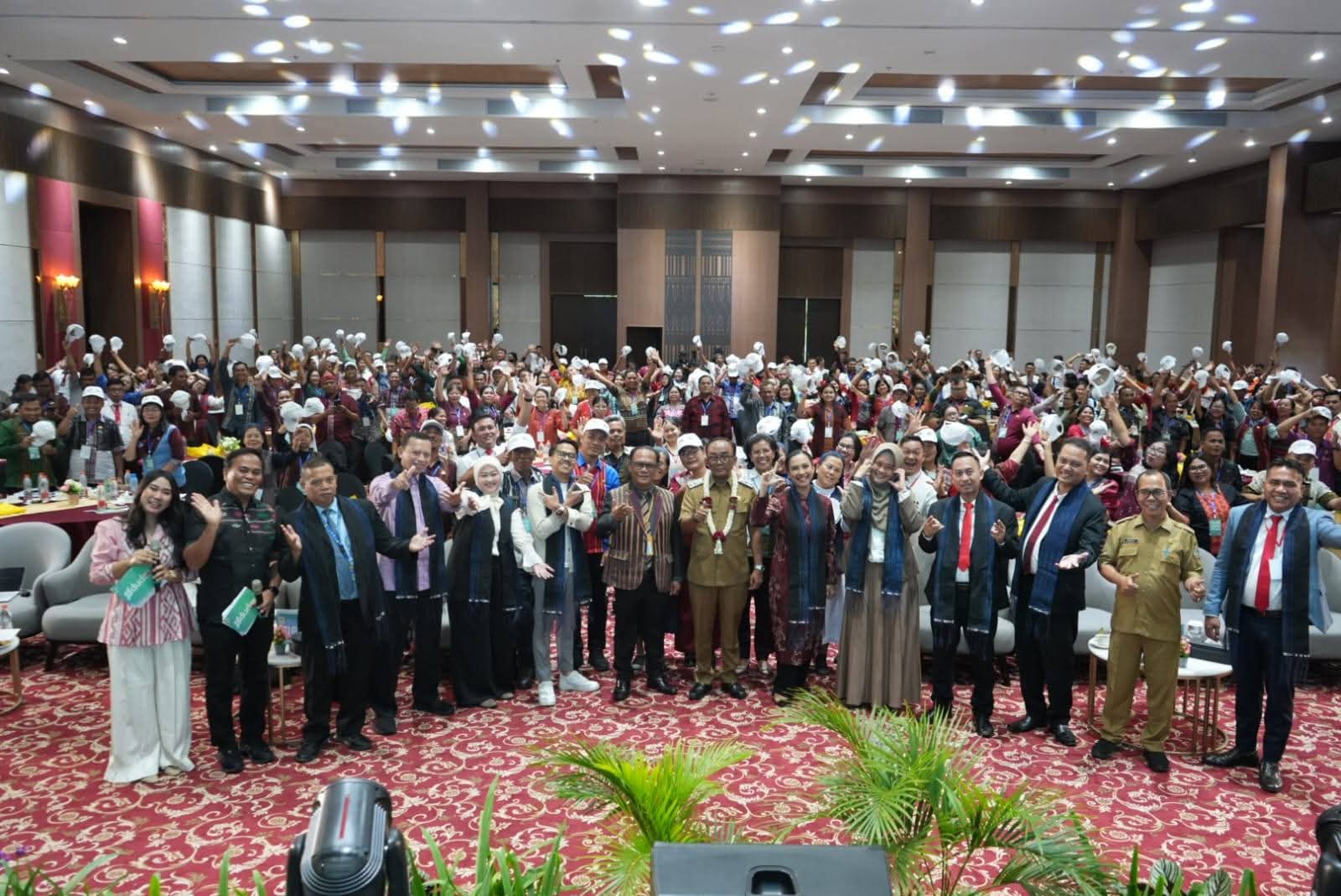 Wabup Samosir Buka Pelatihan Pembelajaran Berbasis Digital, Koding dan Deep Learning