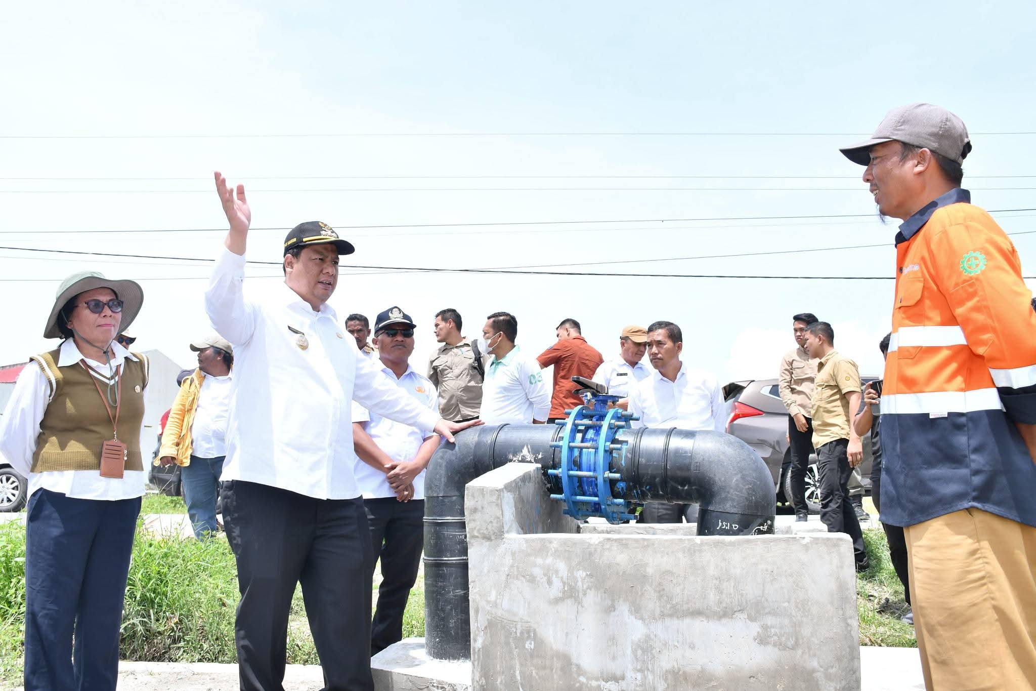 Bupati Samosir Tinjau Pembangunan Pompa Air Tenaga Surya Bantuan Kedubes Inggris, Akan Airi 80 Hektare Persawahan