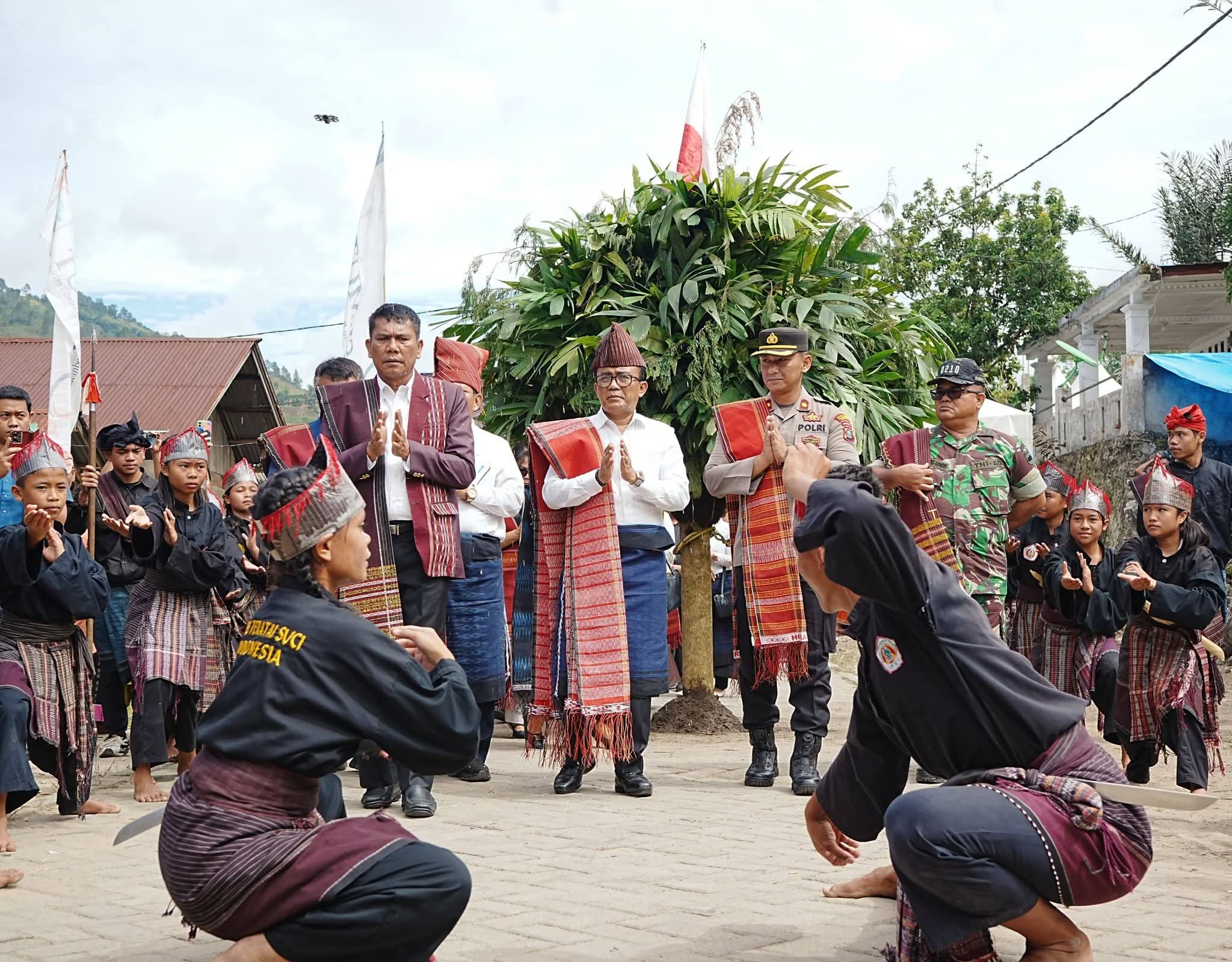 EVENT BUDAYA HORJA BIUS “PASAHAT HORBO LAE-LAE TU DOLOK PUSUK BUHIT”, MERAWAT TRADISI LELUHUR DAN WUJUD SYUKUR KEPADA SANG PENCIPTA