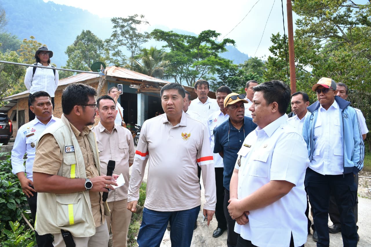 Menteri PKP Maruarar Sirait Kunjungi Samosir, 556 Rumah Dibedah dan 41,80 Hektare Kawasan Kumuh Ditata